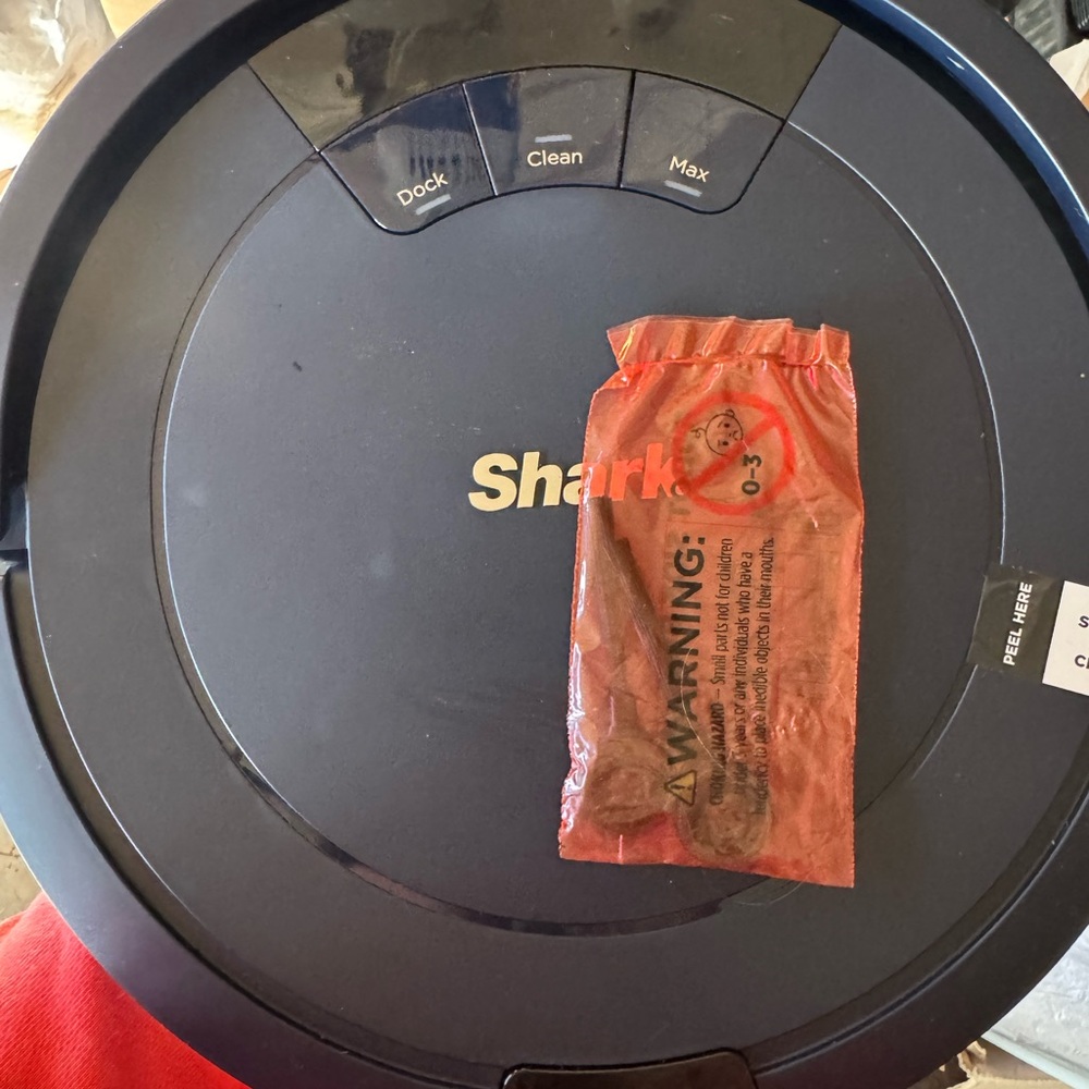 NEVER USED Shark Robot Vacuum